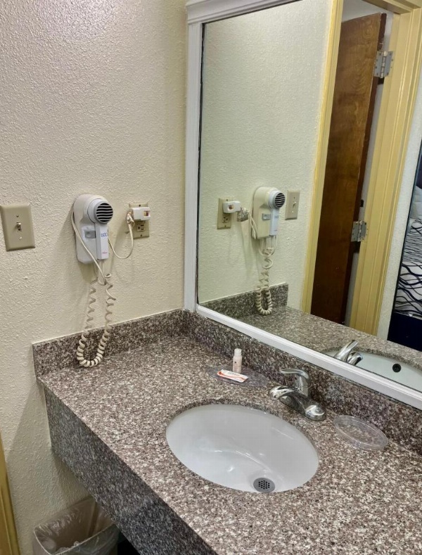 West Bank Inn image 29